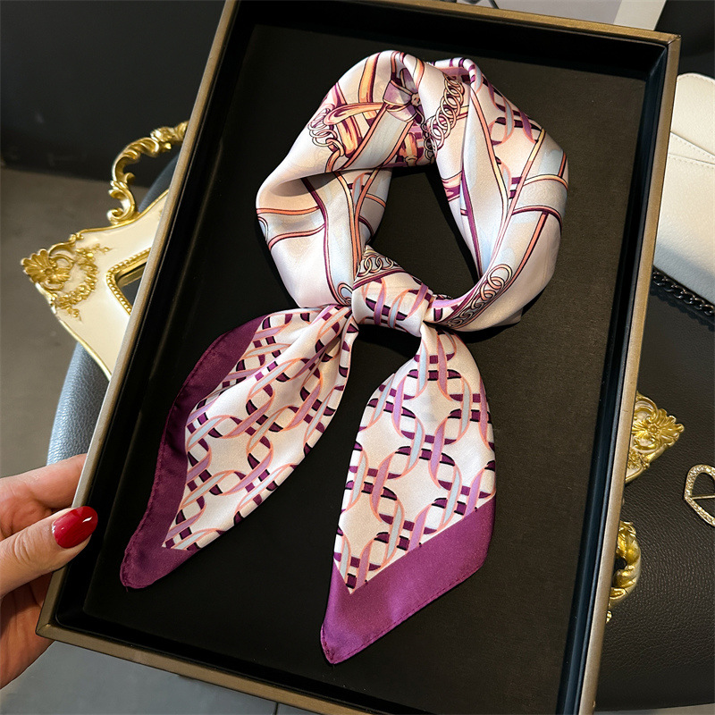 Luxury Female Square Scarf Cha - Silk Blouse recension och pris